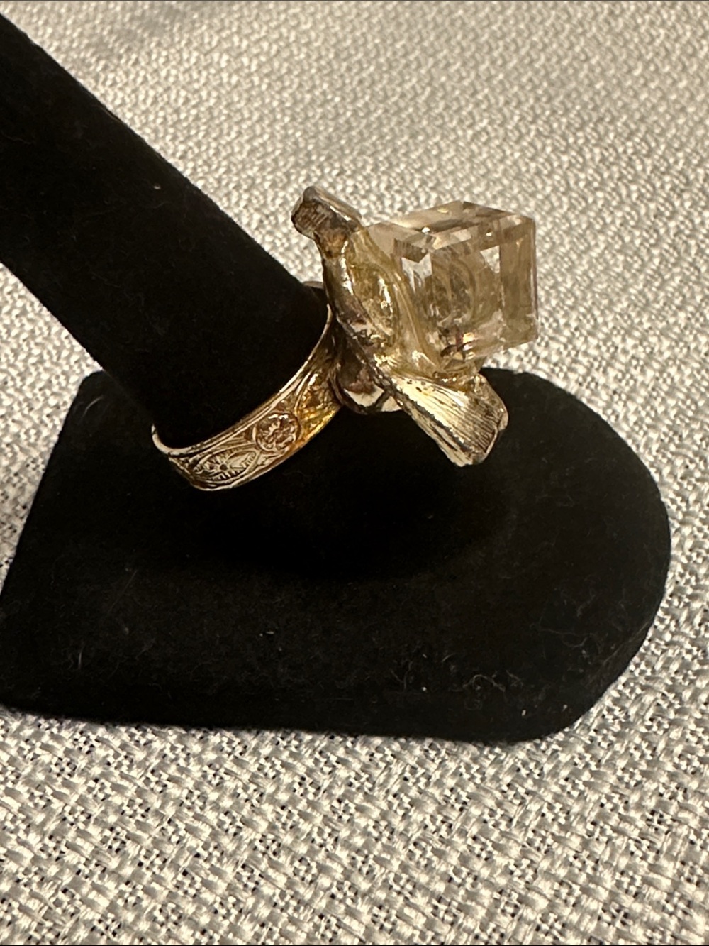 đ VTG 70s Brutalist Color Change Neodymium Ring - Picture 5 of 10